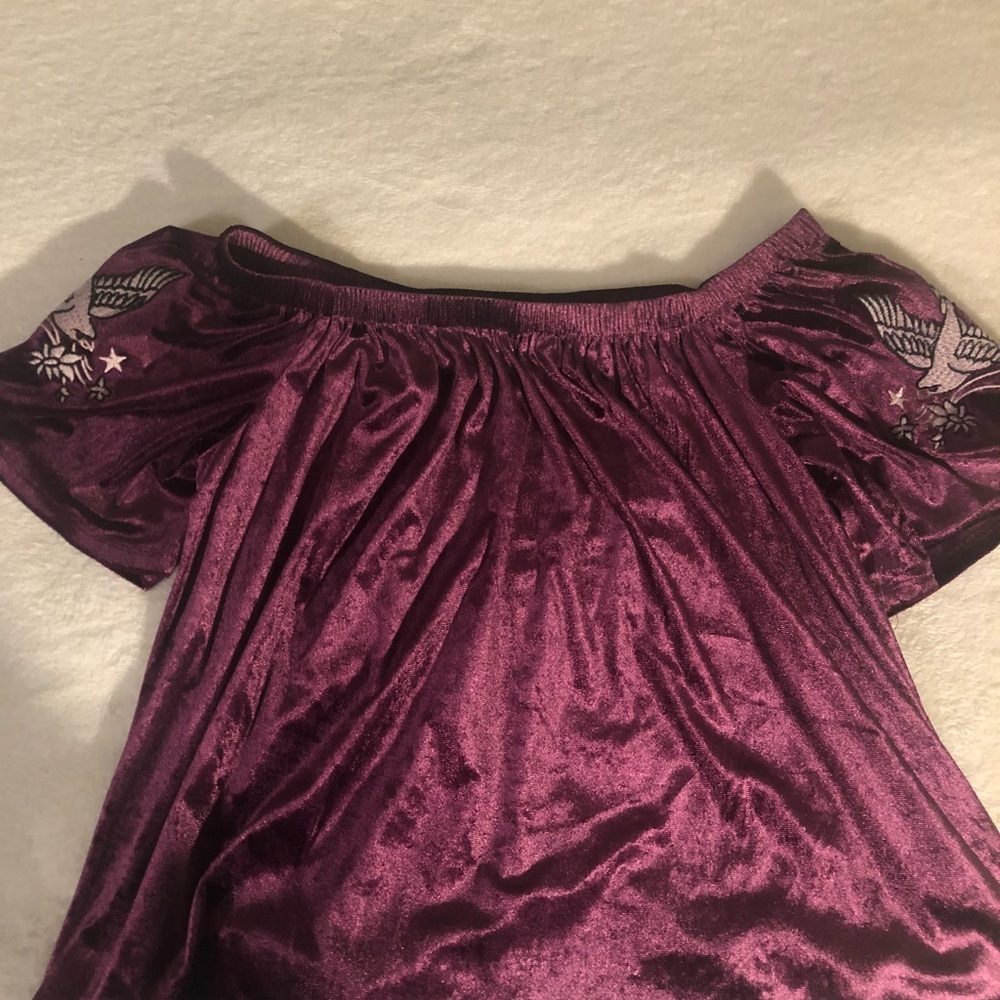 Shoulder shirt - target